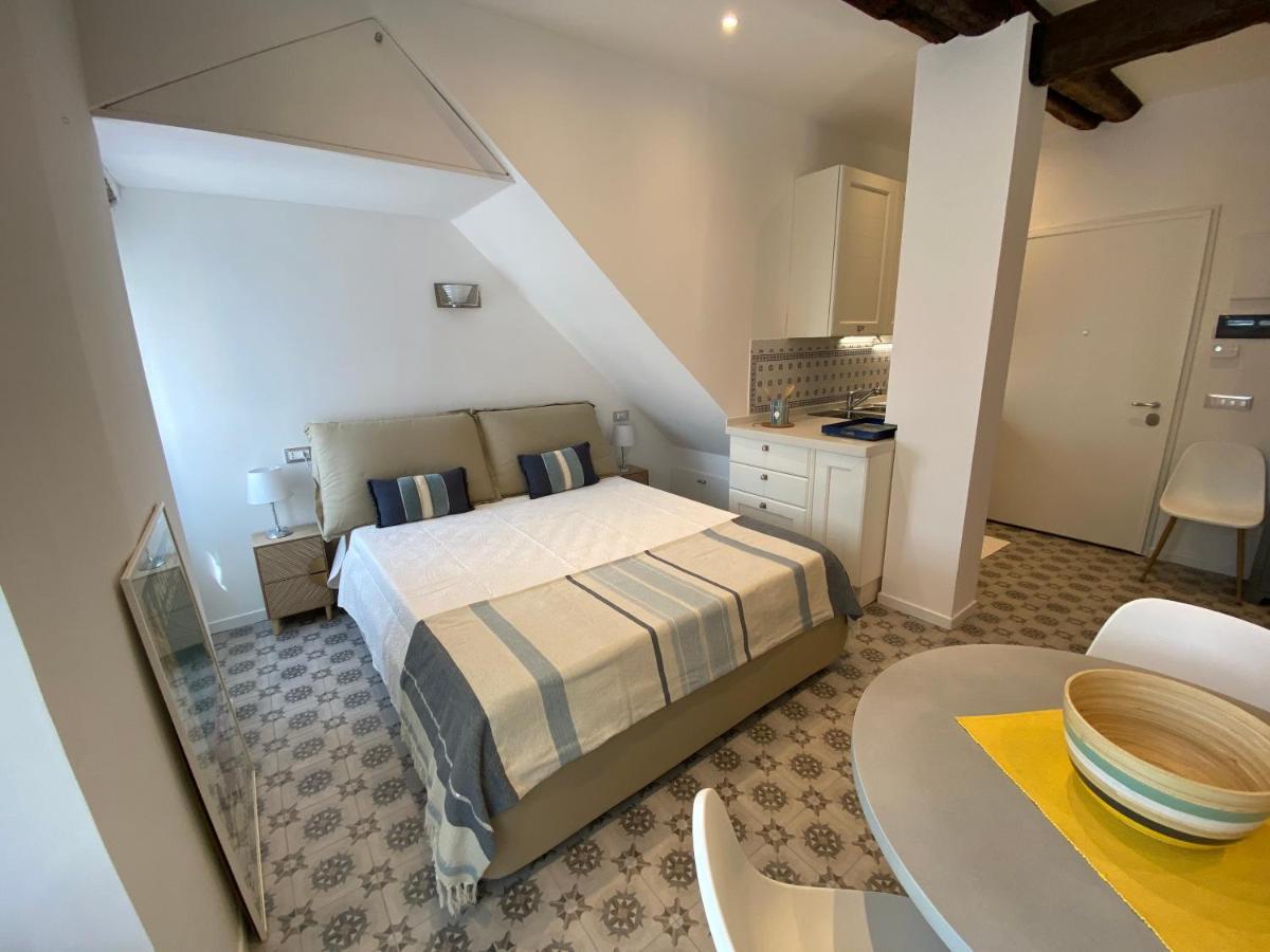 Suite 5 Stelle Nel Borgo Di Celle Ligure Exterior foto