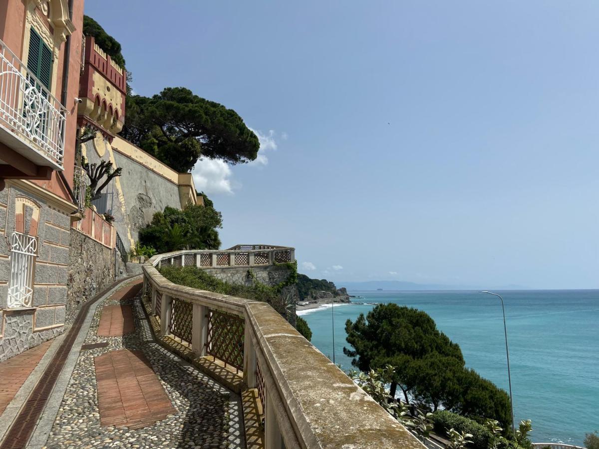 Suite 5 Stelle Nel Borgo Di Celle Ligure Exterior foto